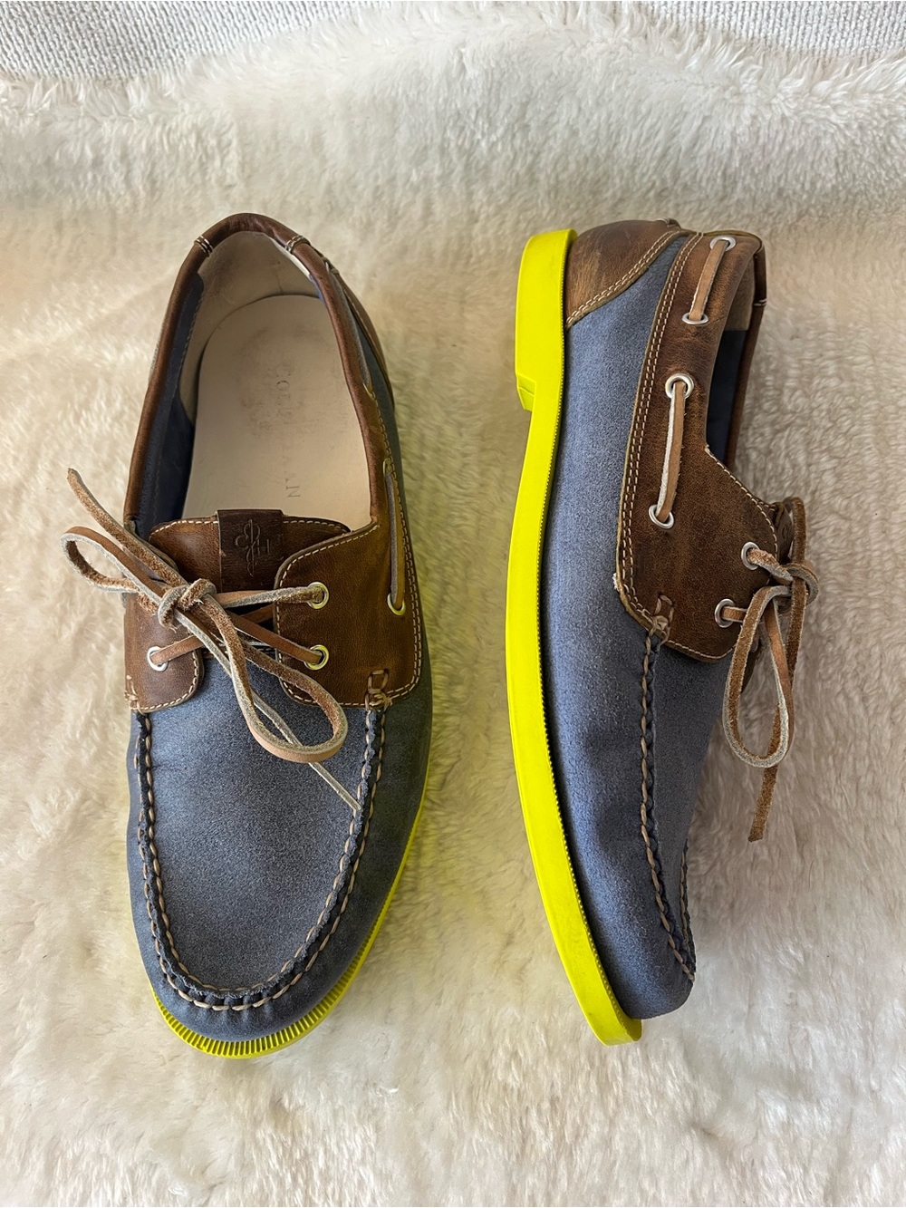 Cole Haan Yacht Club Collection Leather Boat Shoes - Nike Air Size 10M